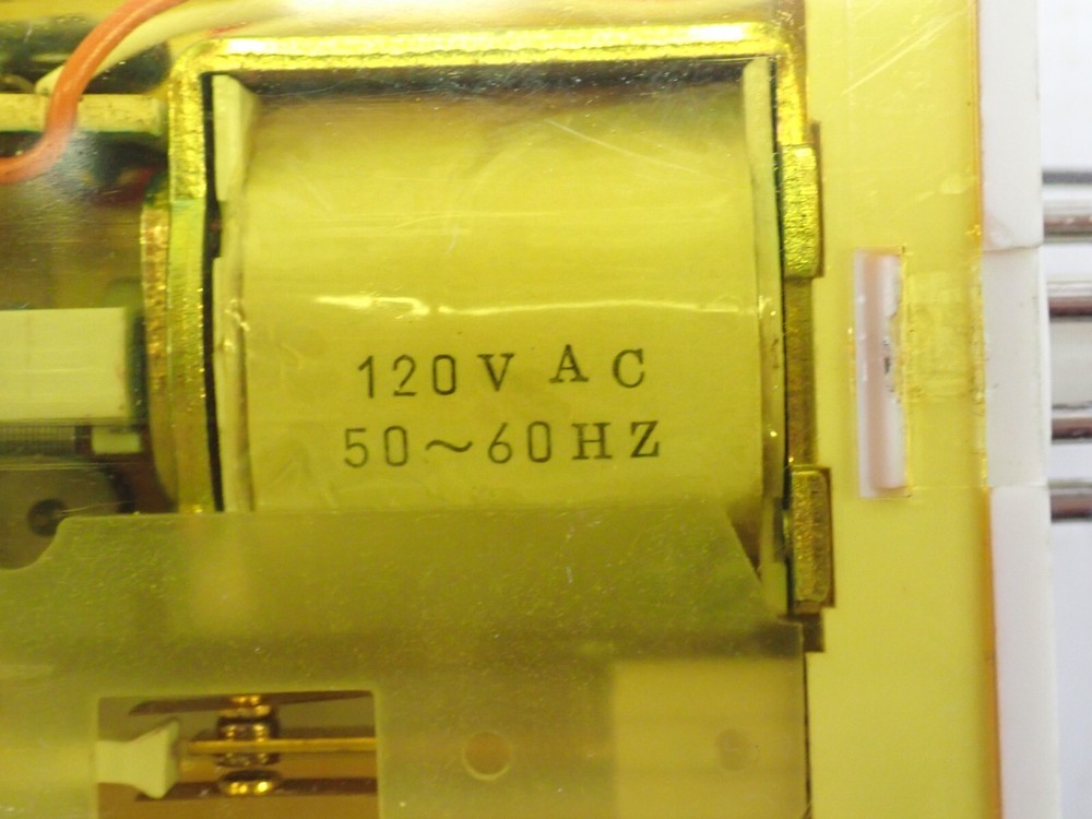 IDEC Pneumatic Timer RTA-SP2F 120V 8 Pin Relay