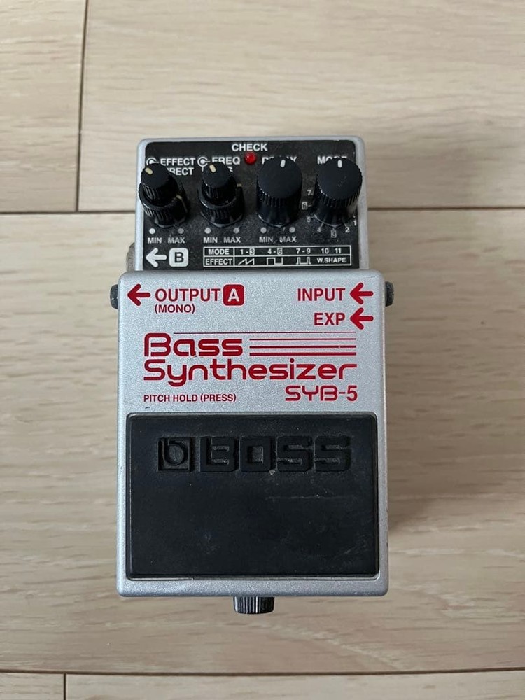 BOSS Bass Synthesizer SYB-5