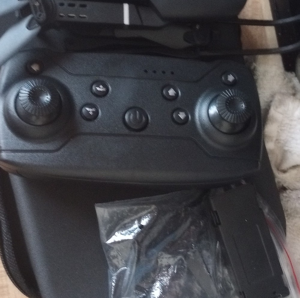 Eachine E58 Foldable Quadcopter Drone with Controller, Electric, Toy Grade