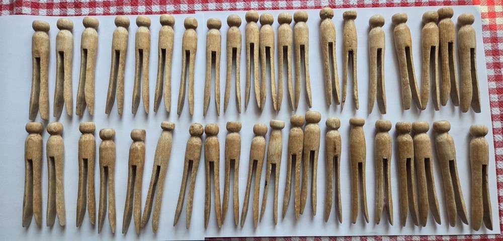 40 Clothespins Wooden Vintage