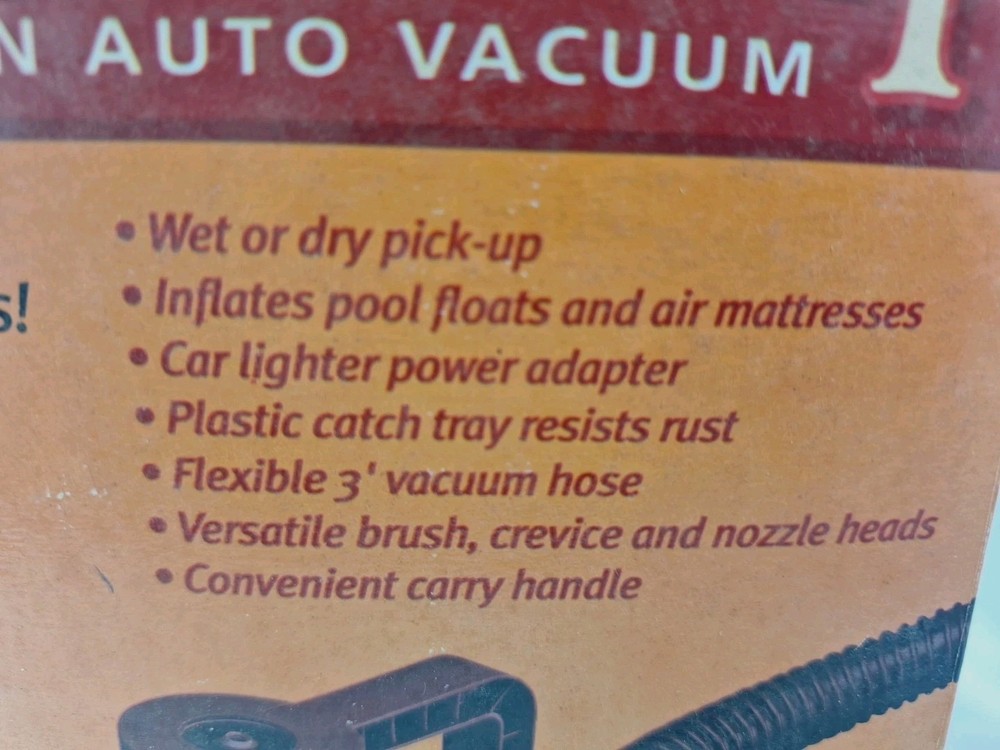 Wet & Dry 12v Multi Function Auto Vacuum New in Box 12 Volt Plugs into Dashboard