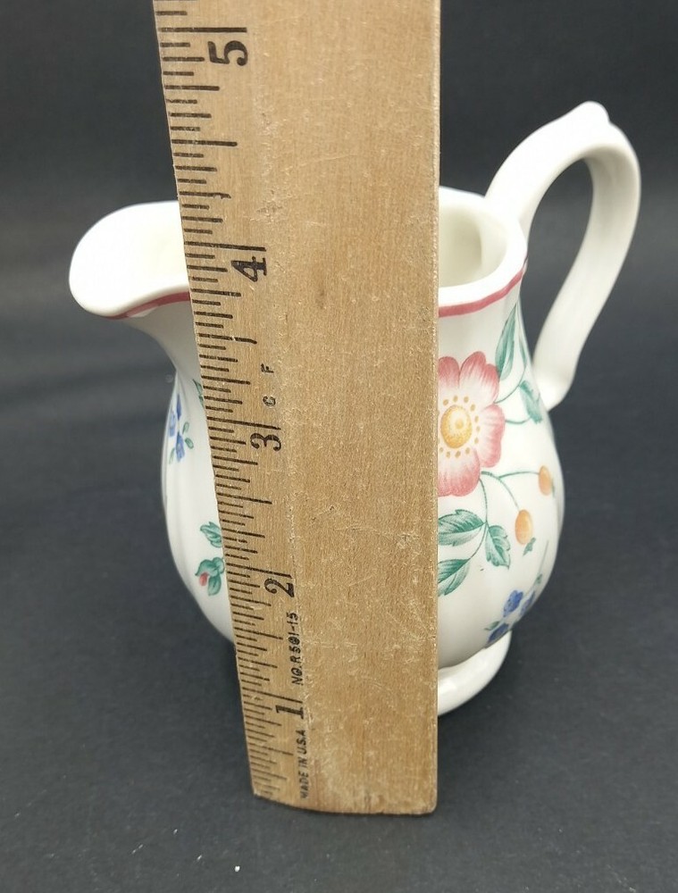 Churchill BRIAR ROSE Creamer