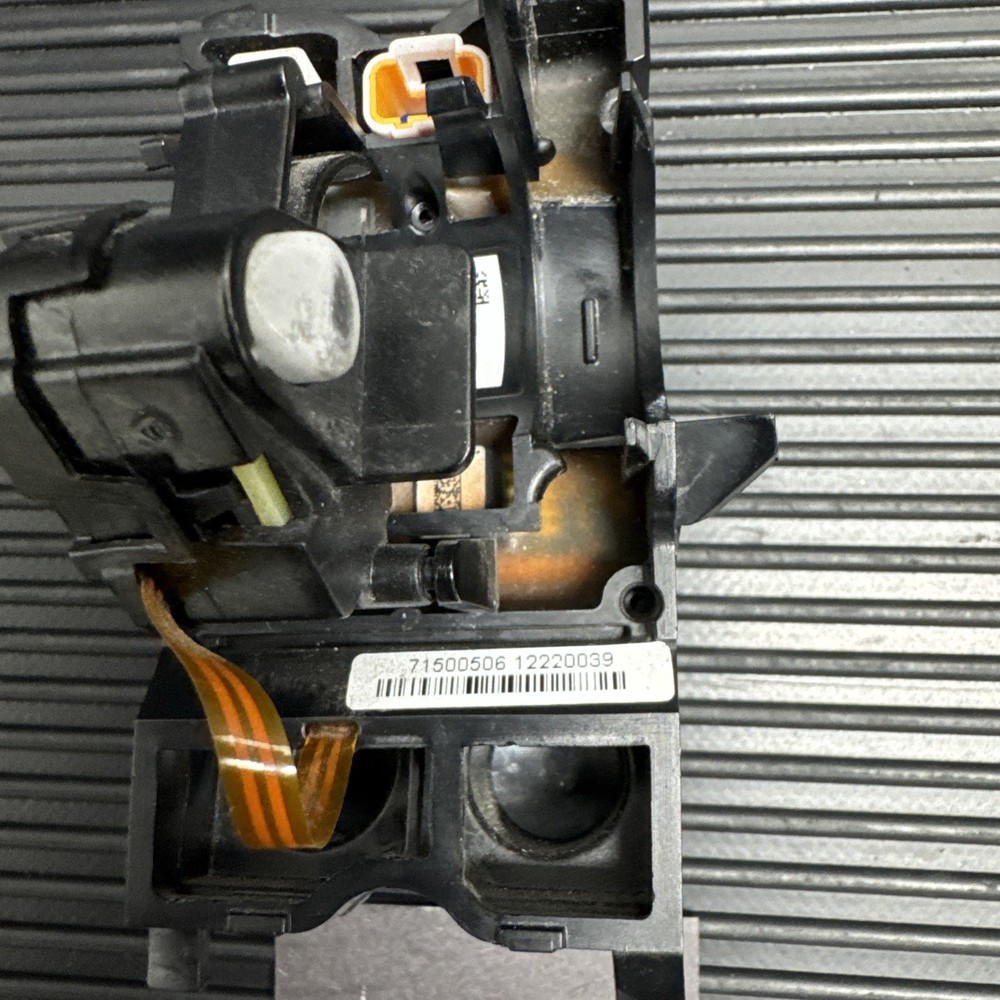 Genuine Right Hand Control Switch 71500506 for Harley Davidson