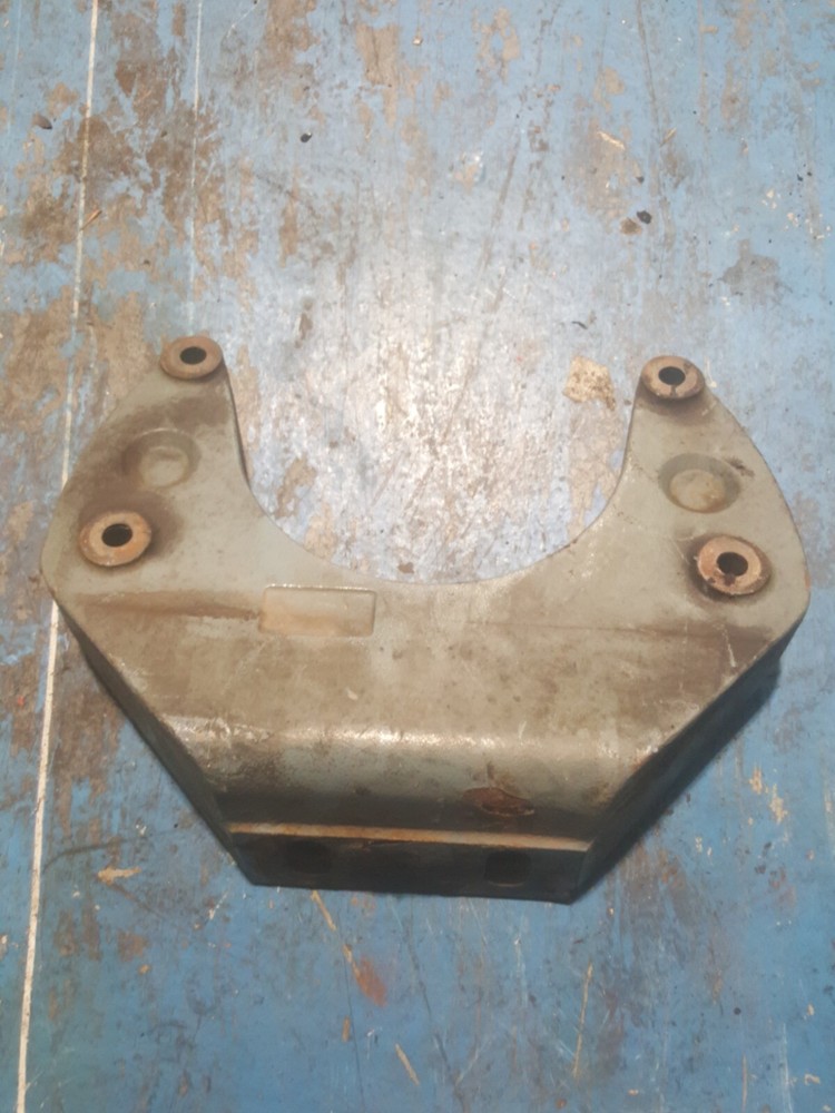 Detroit Engine Mount 23517430