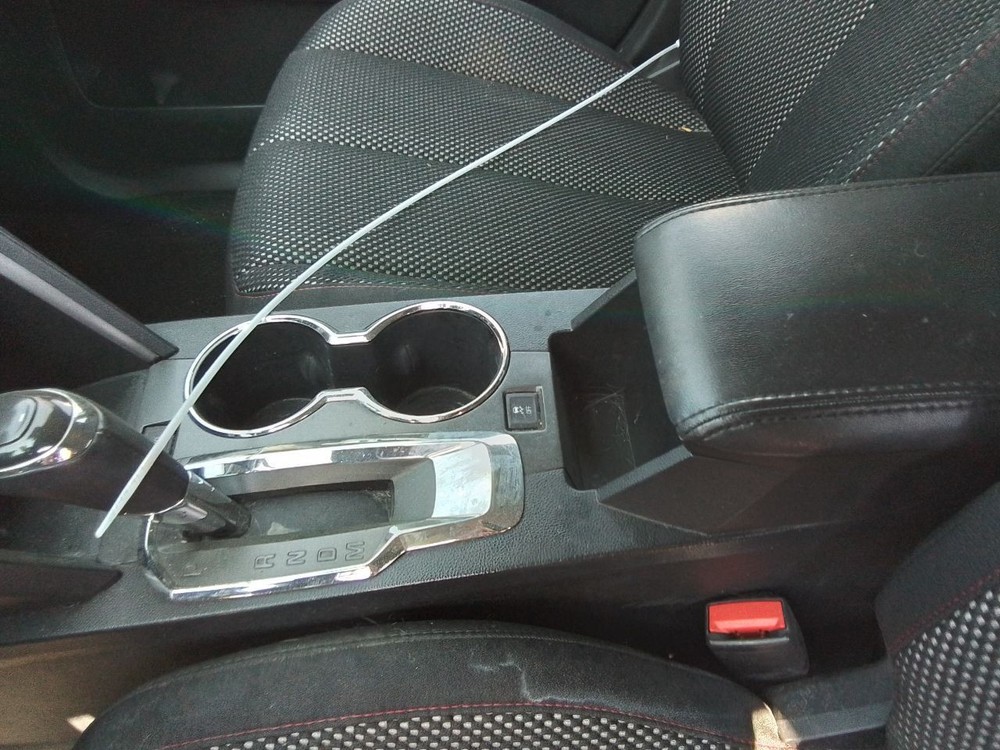 2010-2017 GMC Terrain Dash Mounted Lower 7" Display Screen