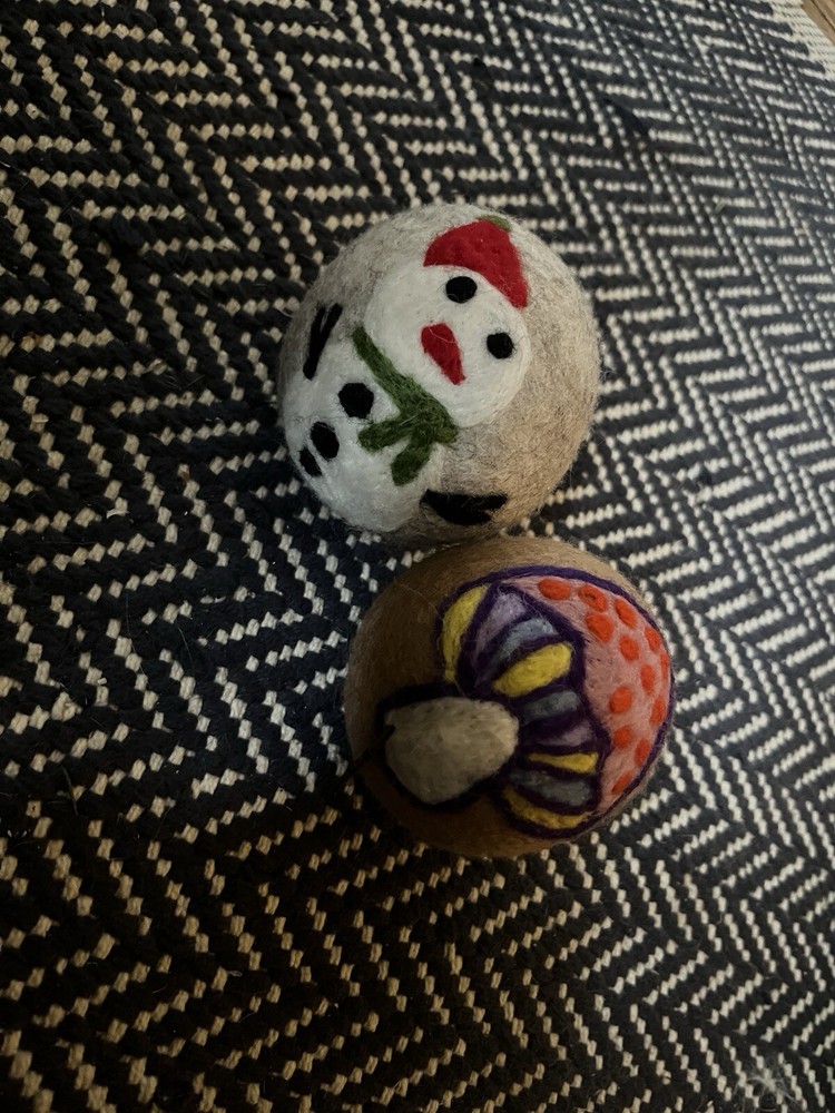 2 Felt Dryer Balls