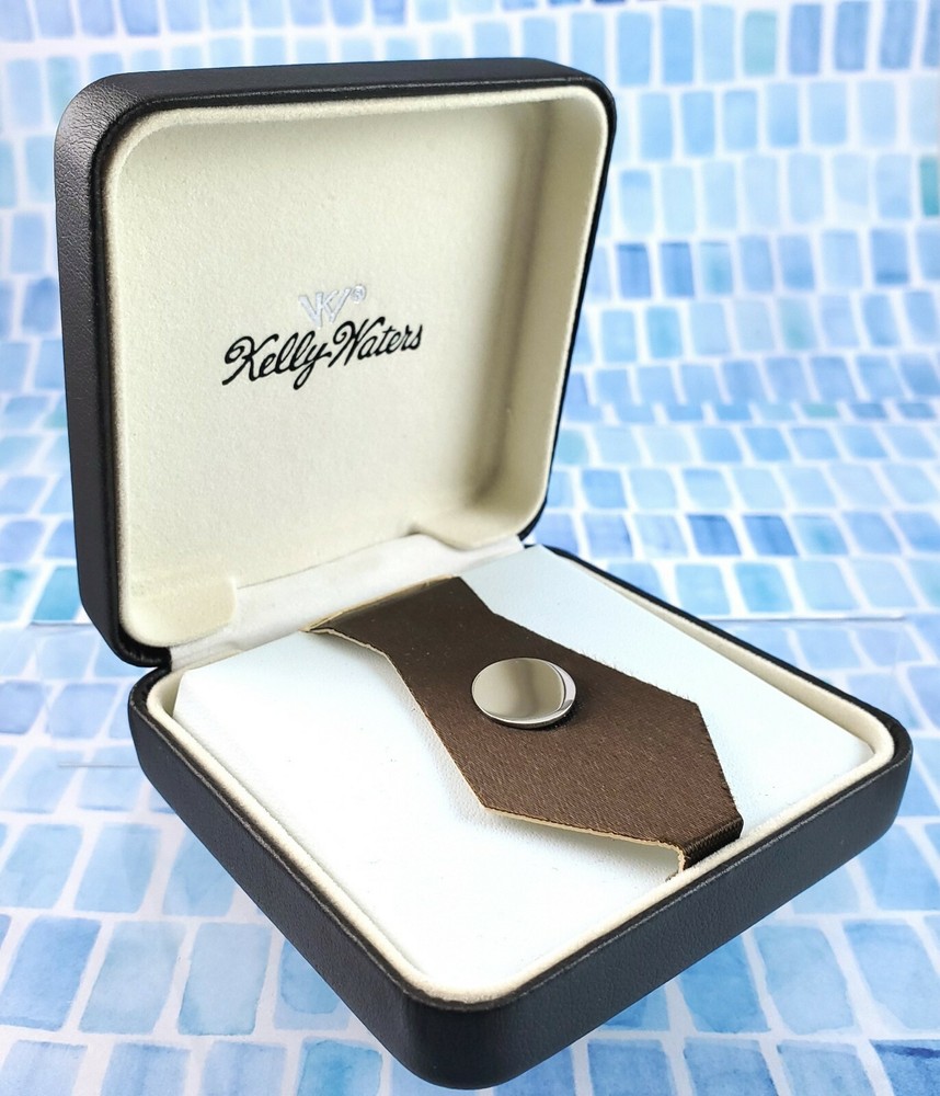 Kelly Waters Silver tone Tie Tack