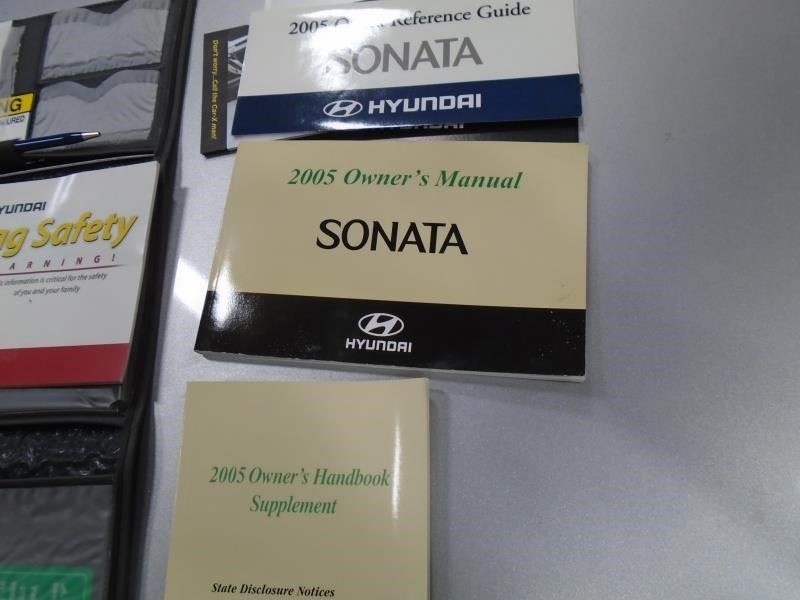 SONATA 2005 Owners Manual 1548302