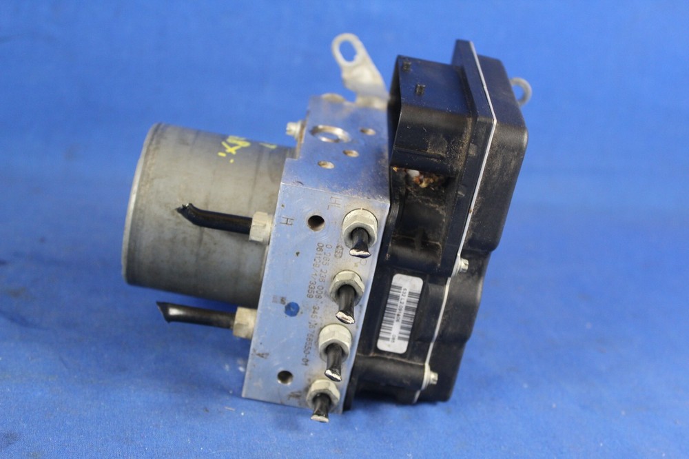 2007 BMW 328Xi ABS Pump/ module