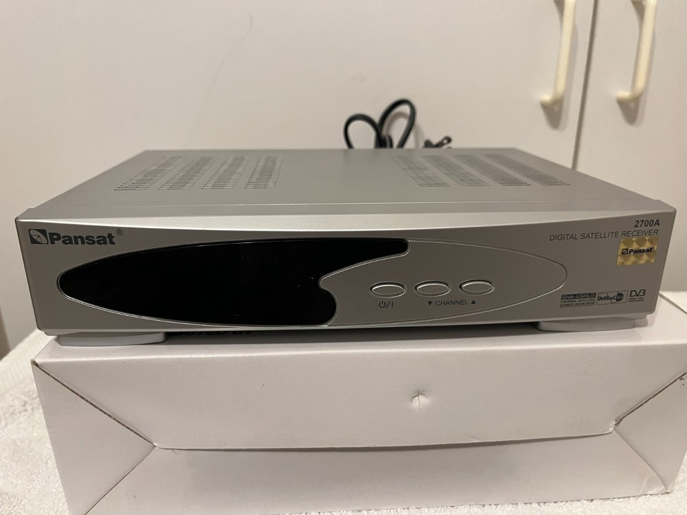 📺 Pansat 2700A Satellite Receiver & Remote – Tested