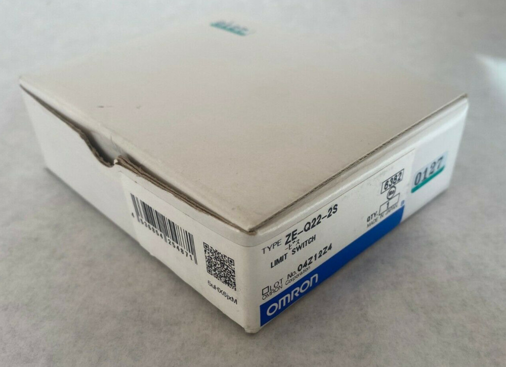 OMRON ZE-Q22-2S  Roller Plunger Actuator Type Enclosed Limit Switch