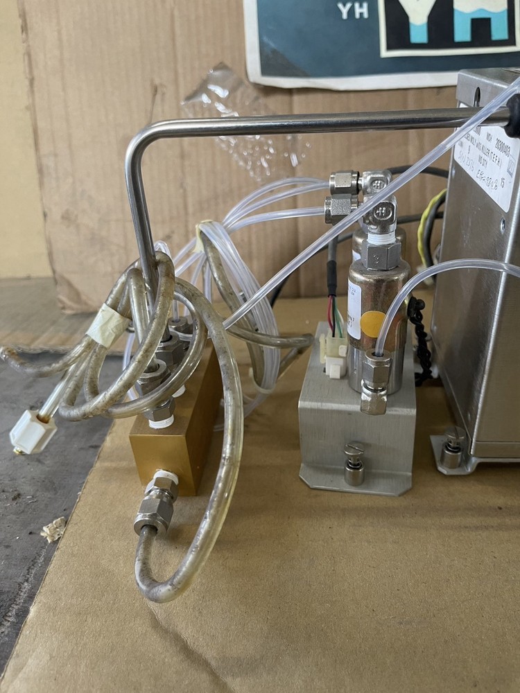 API 200A NOx Analyzer Moly Converter Assembly 018720000 w/ Valves