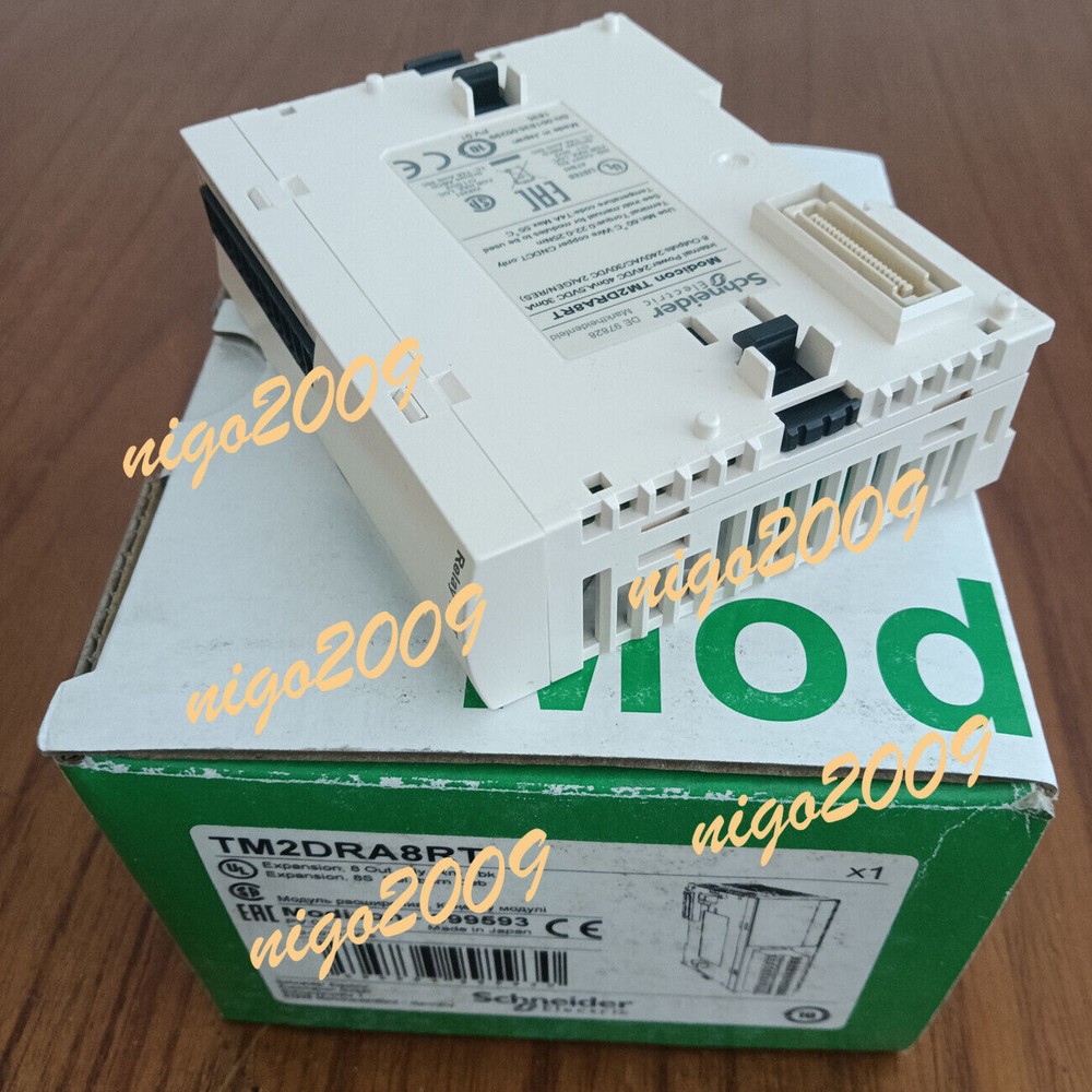 Original New in Box Modicon TM2DRA8RT PLC Expansion Module Digital Output Module