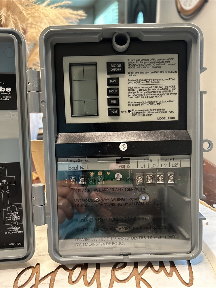 Aube by Honeywell TI040/U 7-Day Programmable Timer