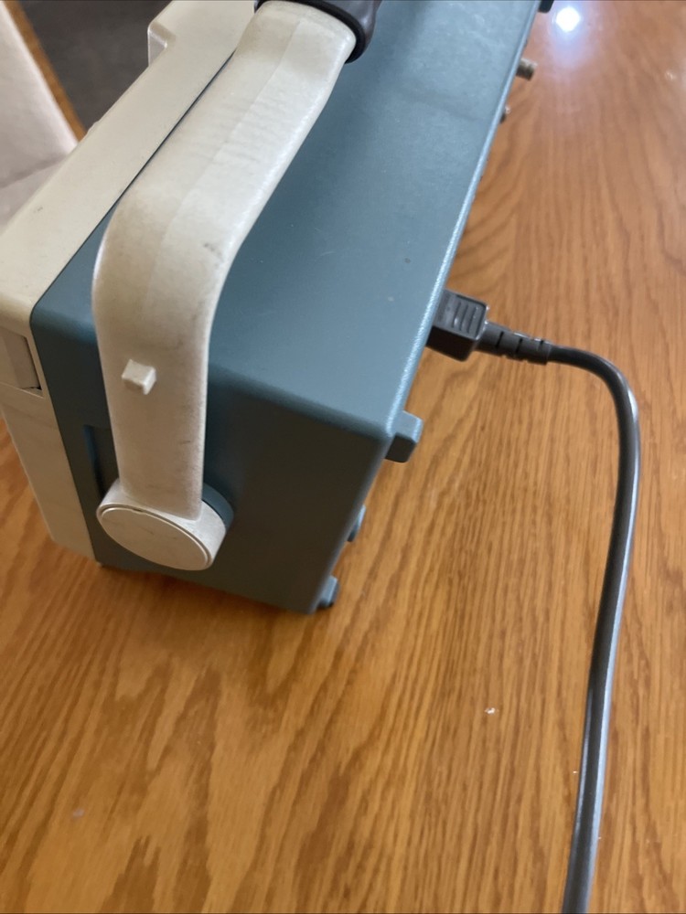 TDS 3014B Four Channels Oscilloscope