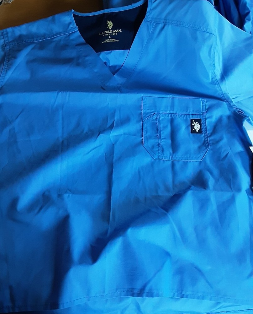 Mens Polo Scrbs Size Large