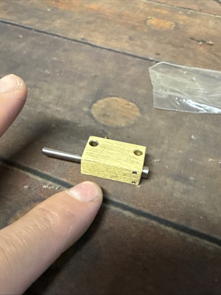 Watson AEI-FM2EOB 1/4” IPort Smooth Rod Valve Component Brass
