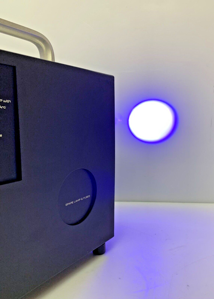 Luma-Lite 2000A Forensic Light W/ Accessories