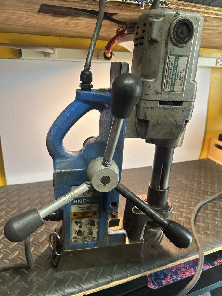 Hougen HMD904 Portable Magnetic Drill w/ Bit