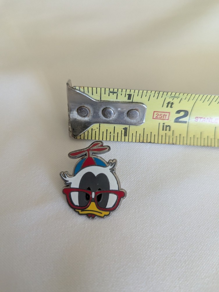 Disney Donald Duck Pin