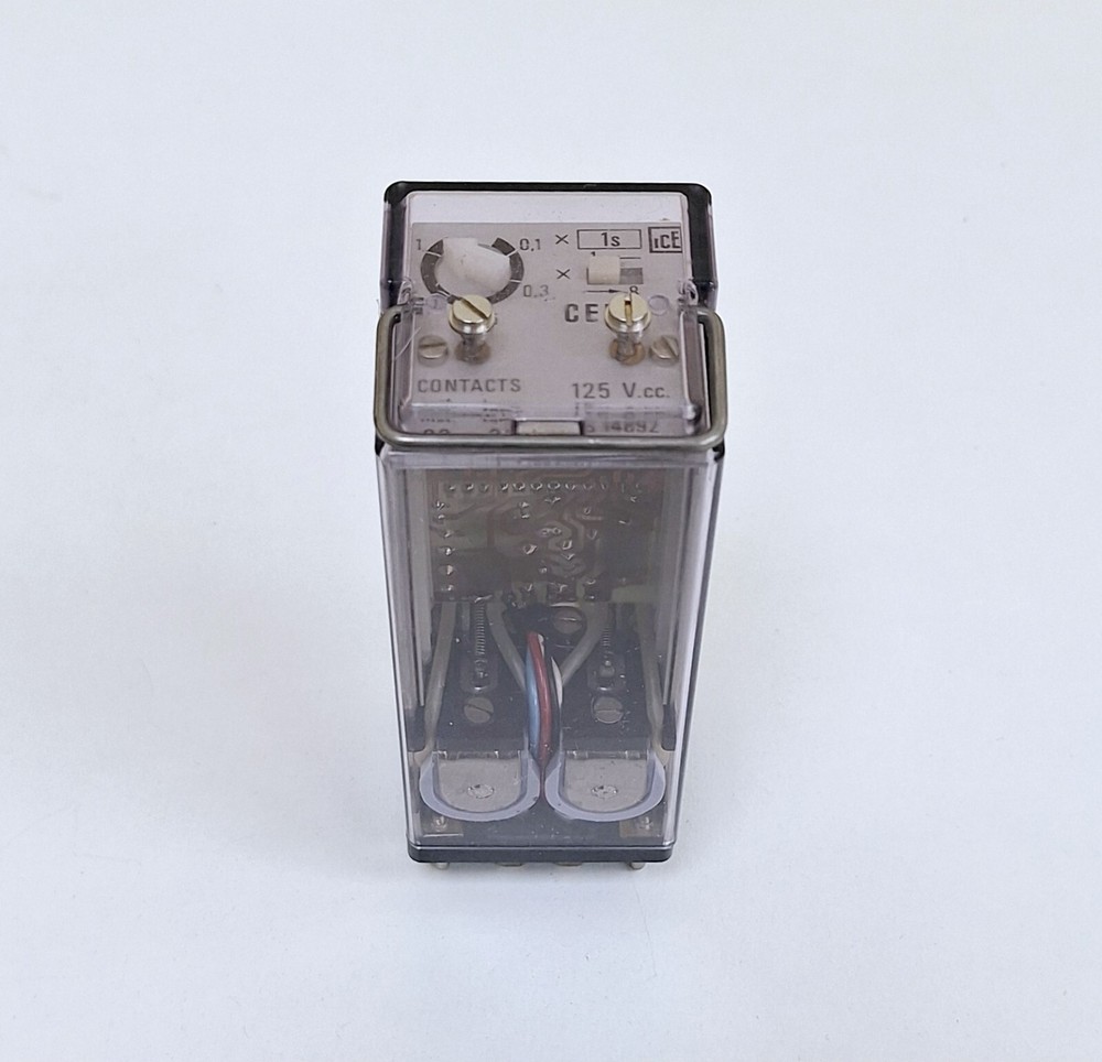 ICE CEF4 Adjustable Timer Relay
