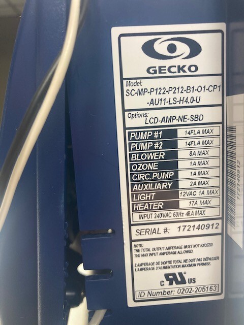 Gecko S ClassSpa Pack w/Heater and Topside Complete