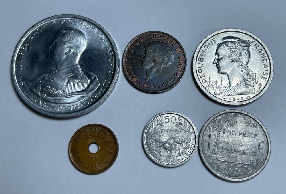 Misc. Foreign 6 different (#2799) older coins. Nice condition