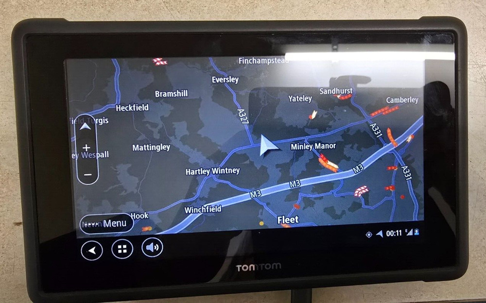 TomTom Bridge Screen Holder Mount For Truck Sat Nav Tomtom Traffilog PLEASE READ