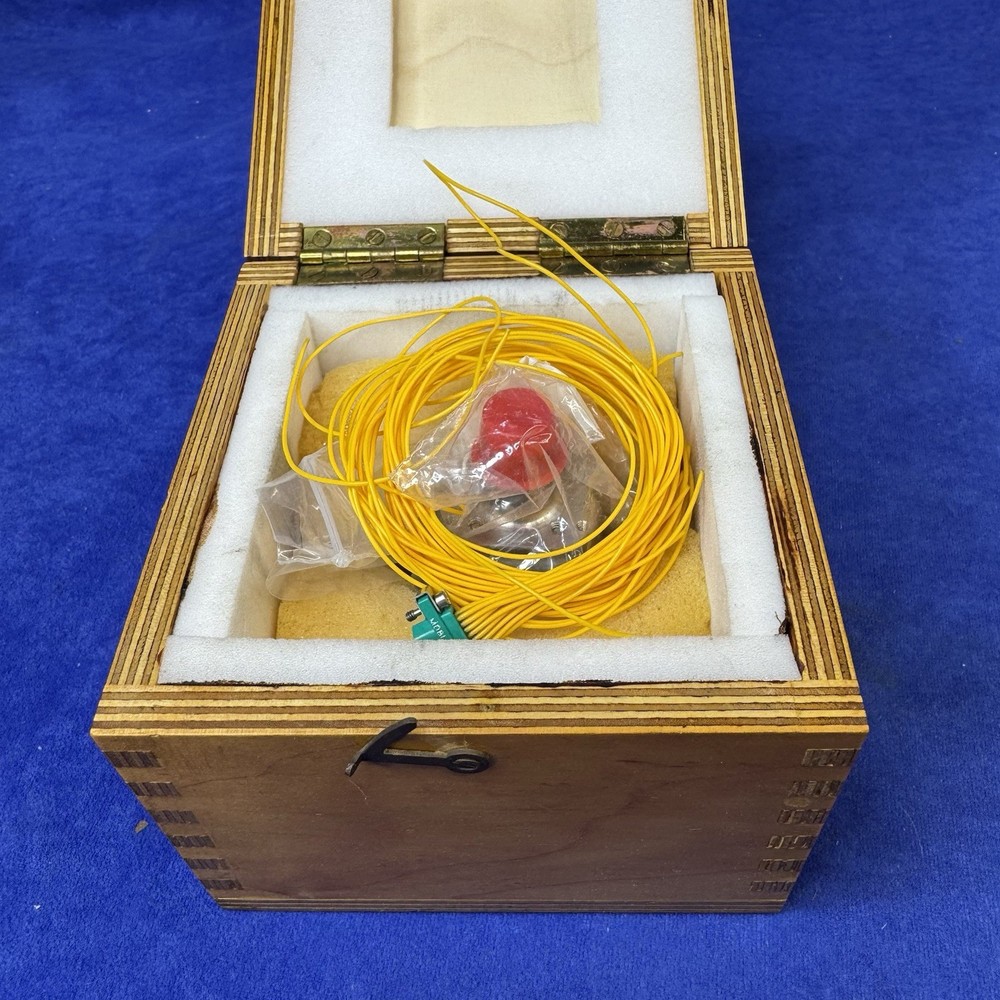 2 Axis Sun Sensor Aerospace/Rocket Attitude Sensor Unit, New, Old Stock