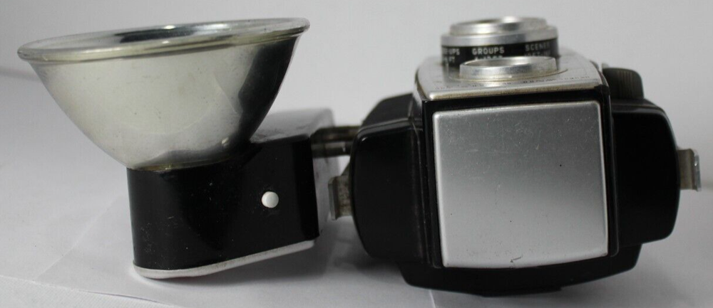 Vintage Kodak Brownie Reflex 20 with External Attached Flash - Untested