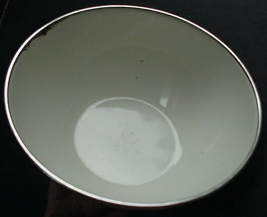 EnamelWare metal Bowl