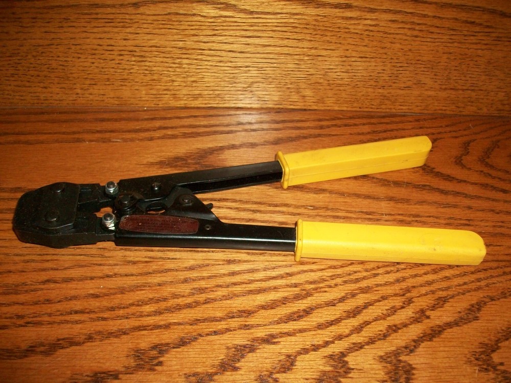 Apollo PEX Clamp Crimper -used once---Includes FREE shipping.