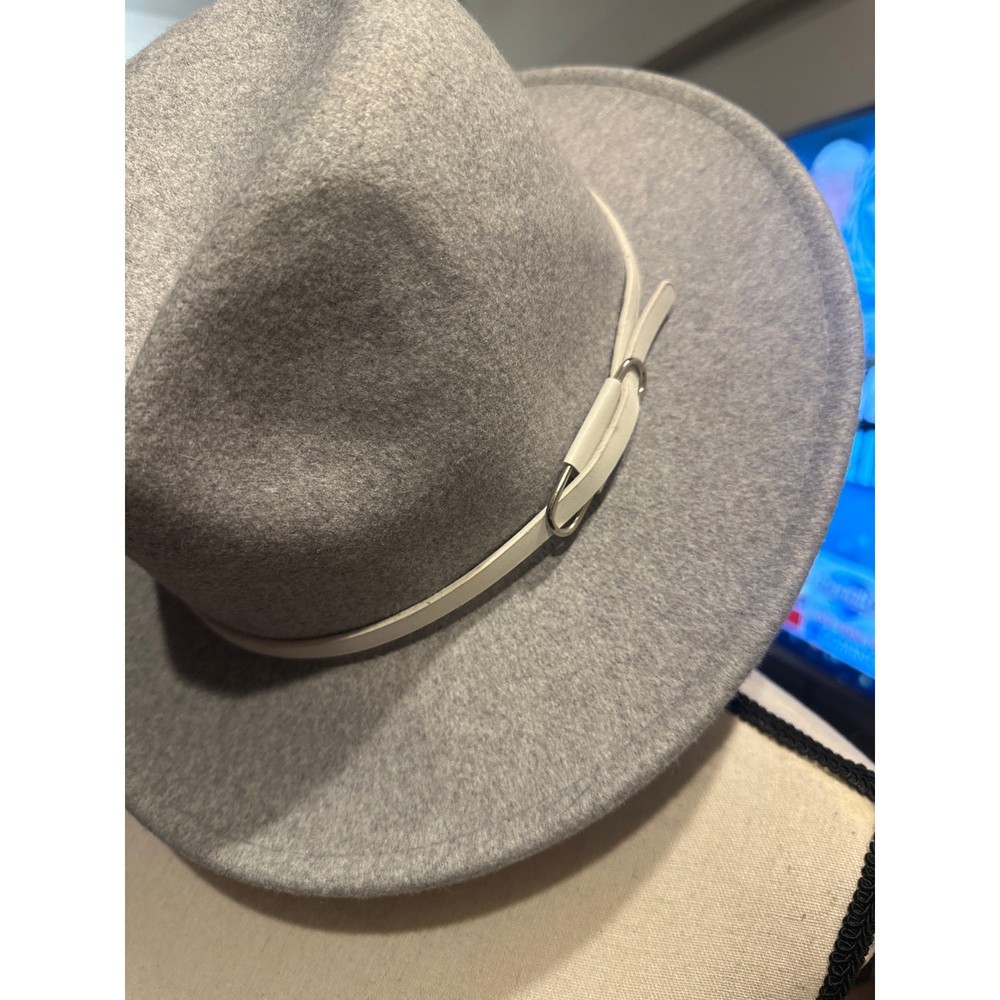 Women’s Wool Blend Gray Hat