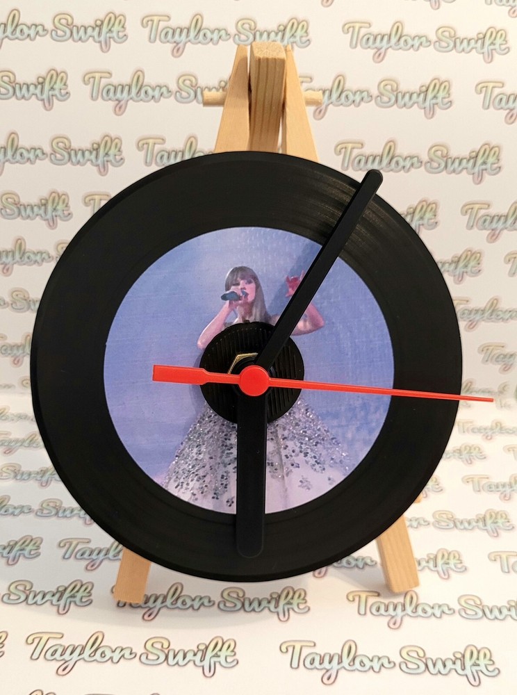 TAYLOR SWIFT Vinyl Record Desktop Clock