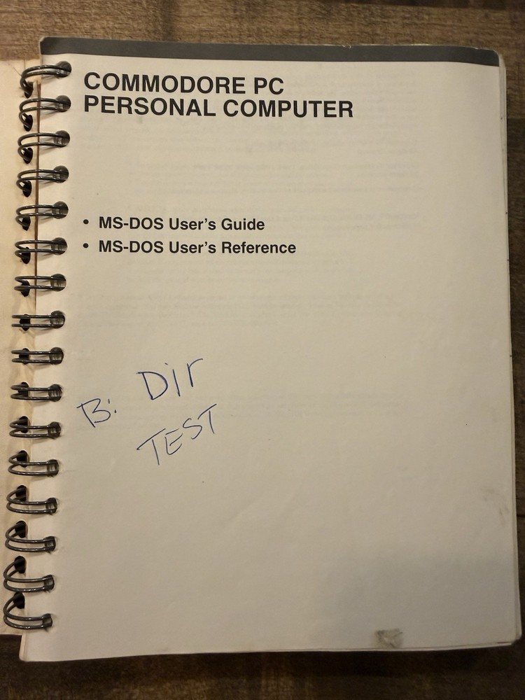Commodore Personal Computer MS Dos 3.2 Users Guide/Users Reference Sprial Bound