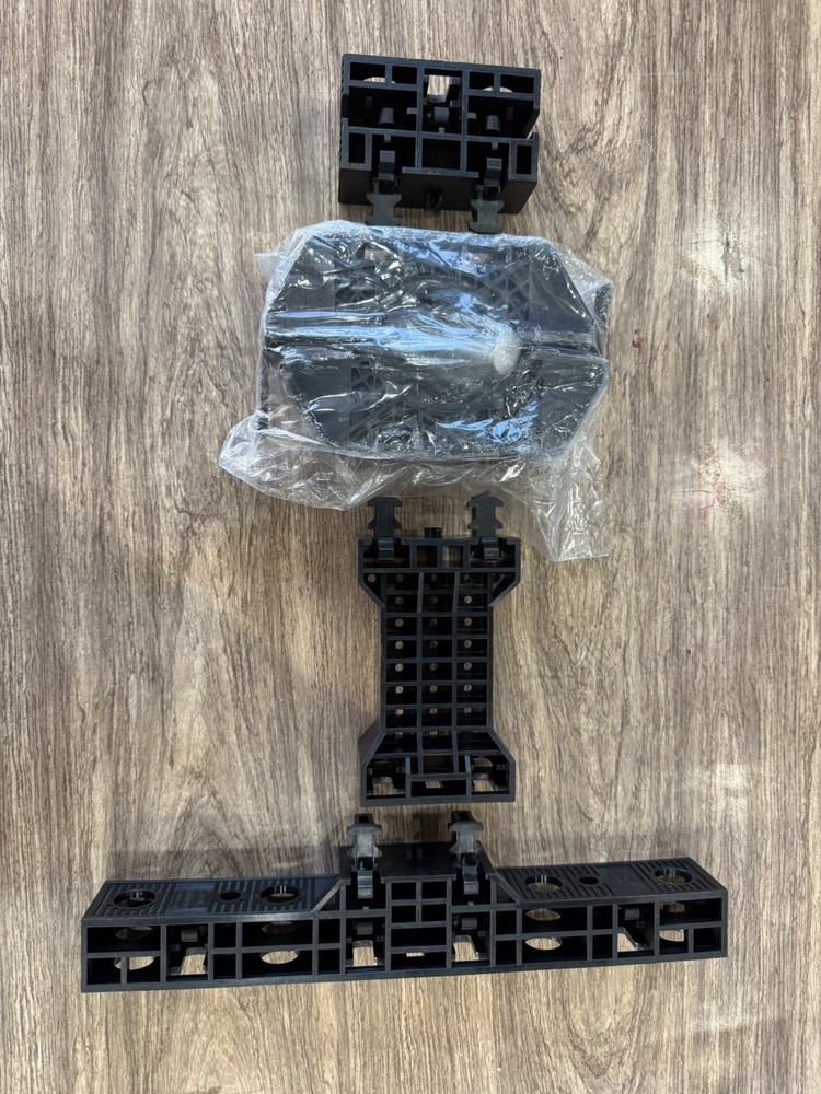 Commscope PGP-CS10 PG PREMIUM CBL SUPPORT 10 HOLE