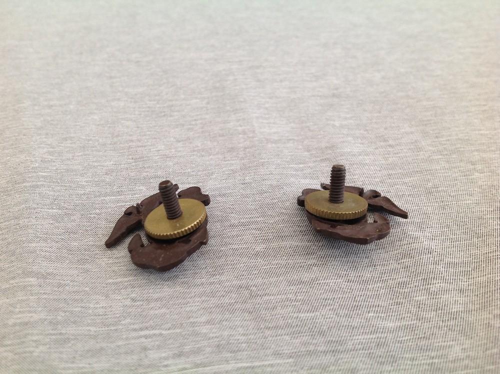 2 Krew USMC Screw Back Hat Badges