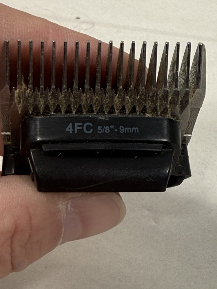 Andis 4FC And 7FC Clipper Blades Preowned