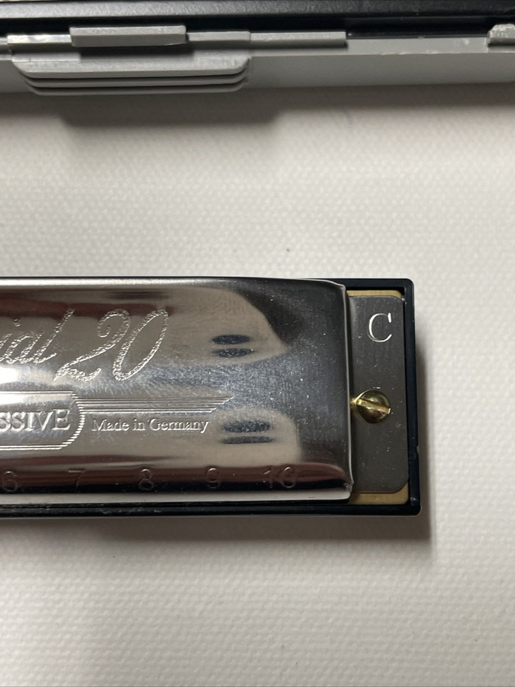 Hohner Special 20 Harmonica With Case L1
