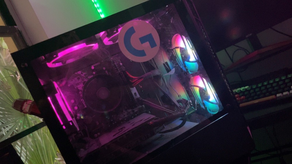 gaming pc desktop computer