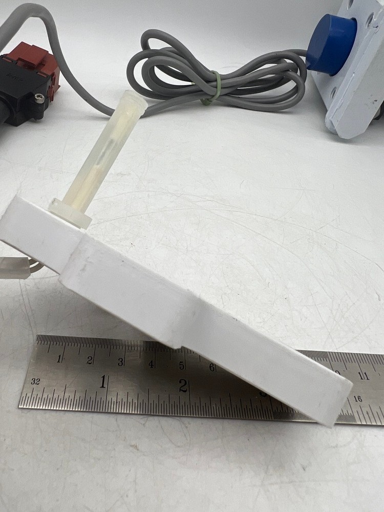 BALLUFF BCS 034 PS 1Y3 PTFE Mount Float Level Switch Semiconductor Fab Spare UK