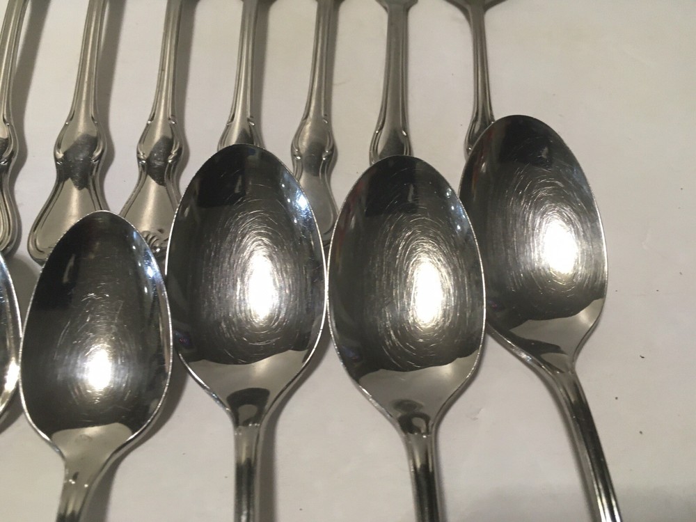 Reed & Barton Oxford Shell Stainless 17 Piece Flatware Set