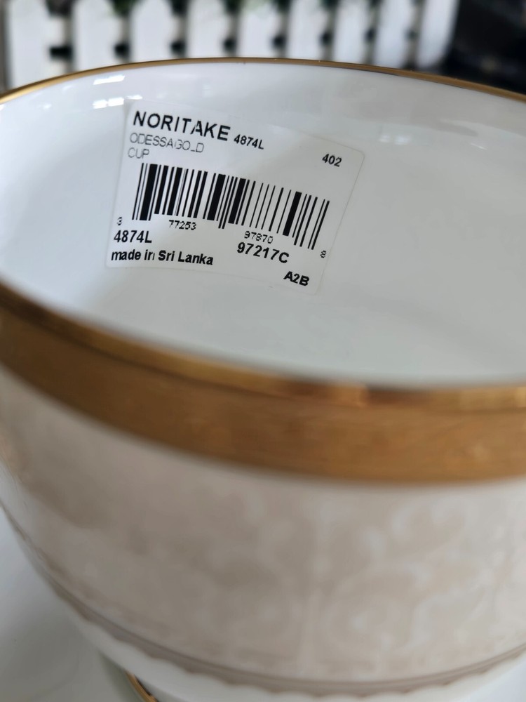 noritake Summit gold TWO 5 piece set