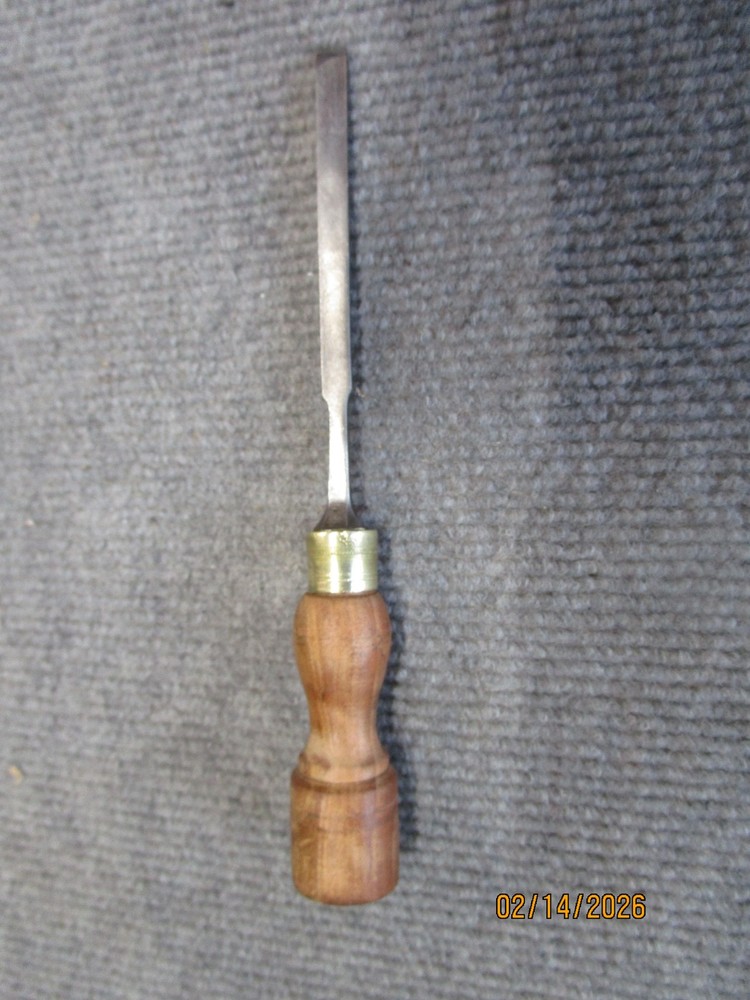 Vintage White 1/4" Wood Chisel