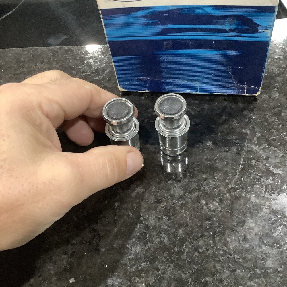 nos 1973 ford Thunderbird lighter knob element D3SZ-15052-B