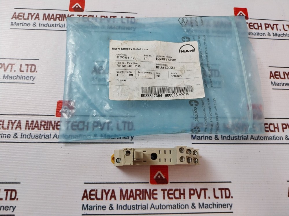 Omron P2RF-08-E Relay Socket P51736-03 250