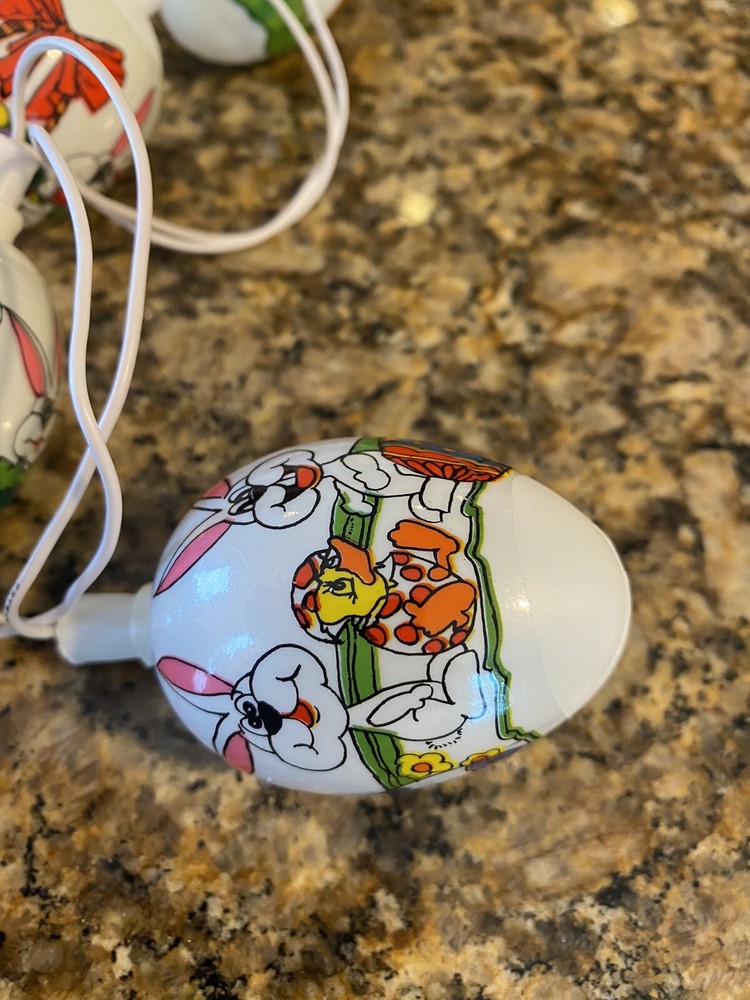 Easter Impressions 10 Decorative Lights Eggs String Lights Vintage (Working)