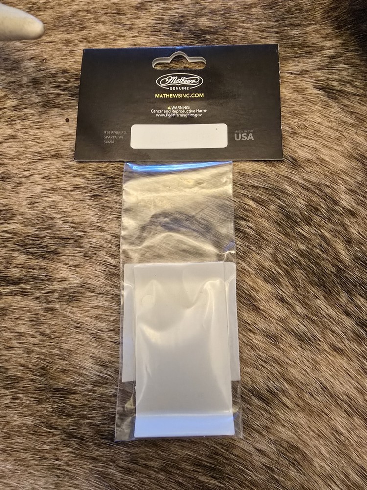 Mathews Archery Insert CT4 Quiver White