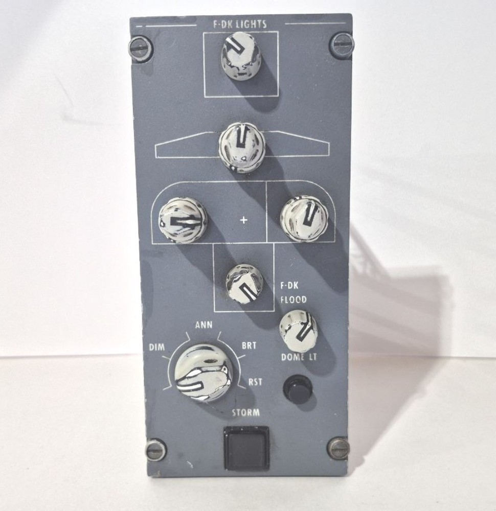 Fokker Aircraft Front Deck Light Control Panel A42726-409