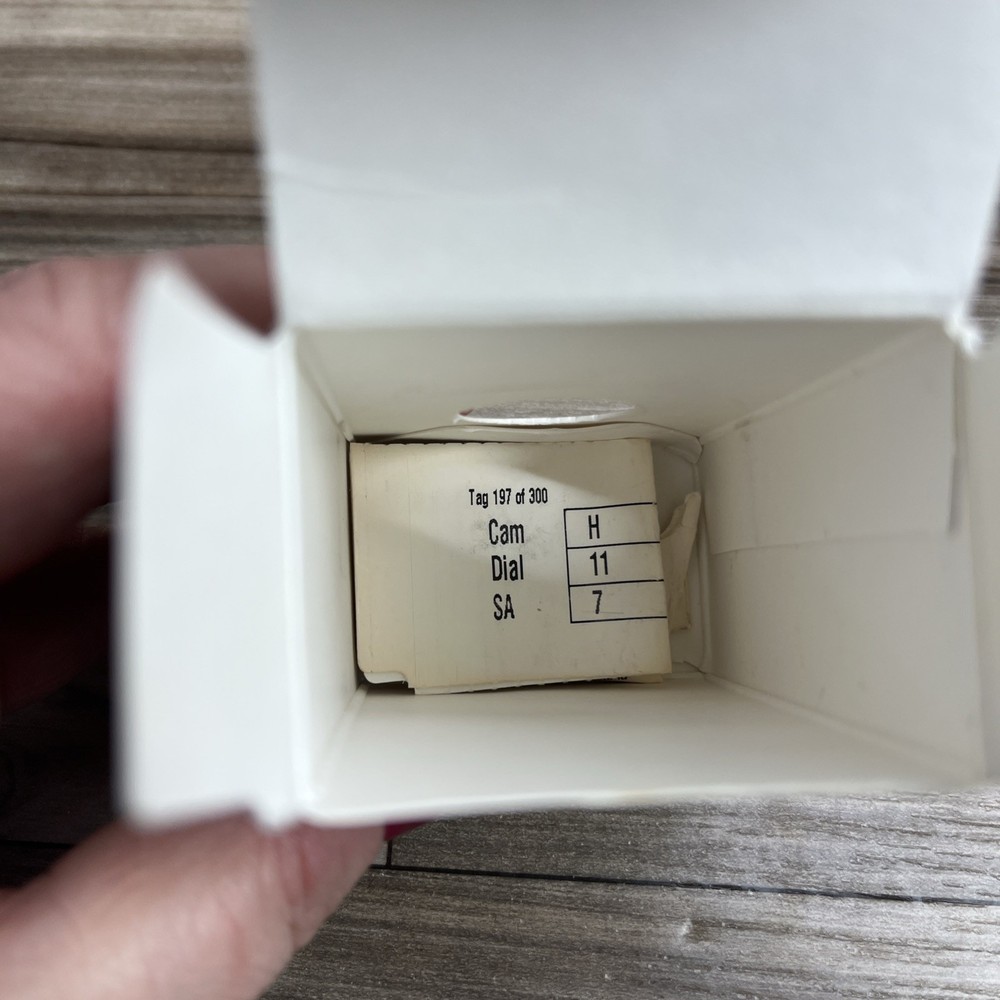 Master Lock Combination Lock 3” new open box e13